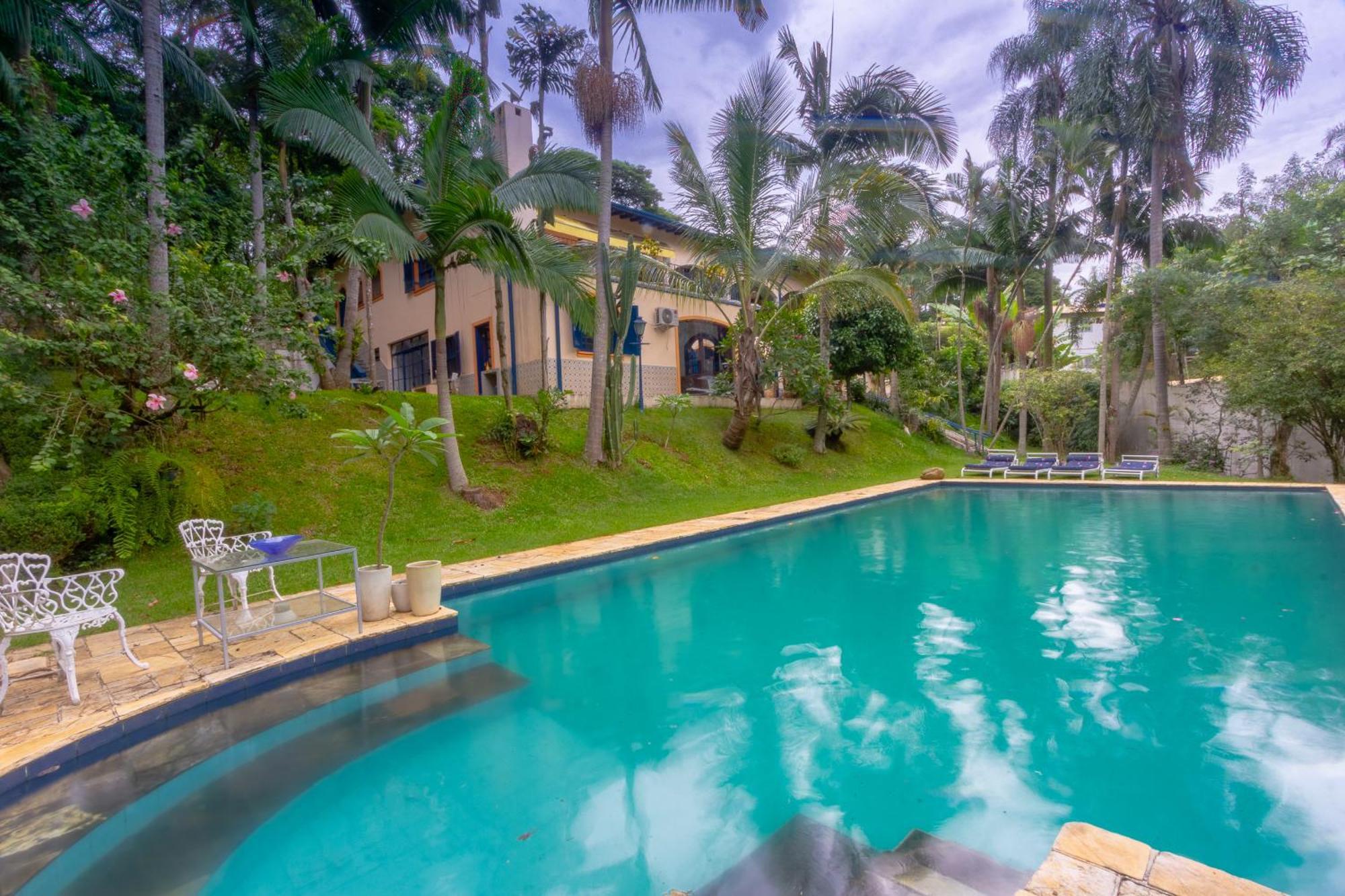 Via Antiga Granja Viana Homestay *