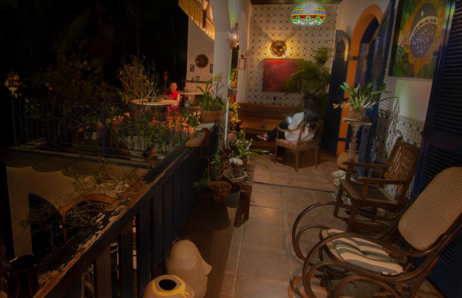 Via Antiga Granja Viana Homestay *